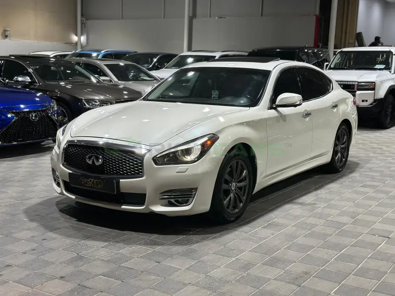  Infiniti Q 